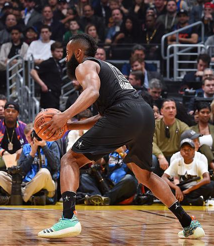 卫角色变化 卫角色变化